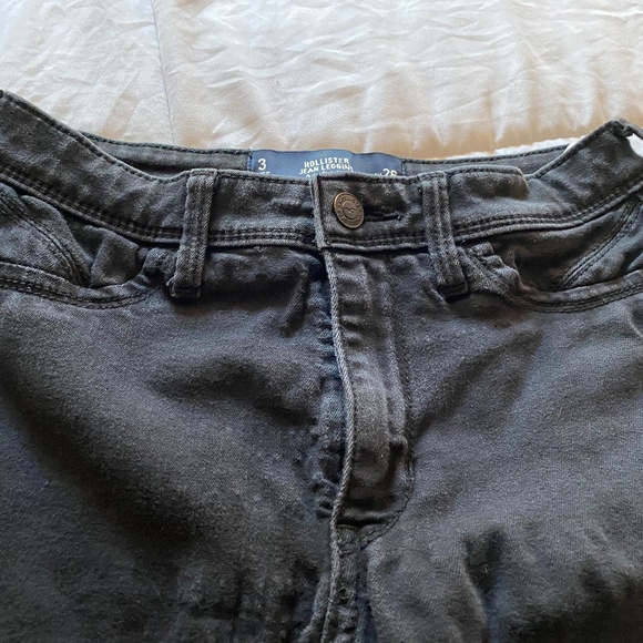 Jeans - Picture 3 of 3